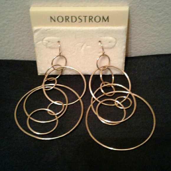 Earrings - Picture 1 of 1